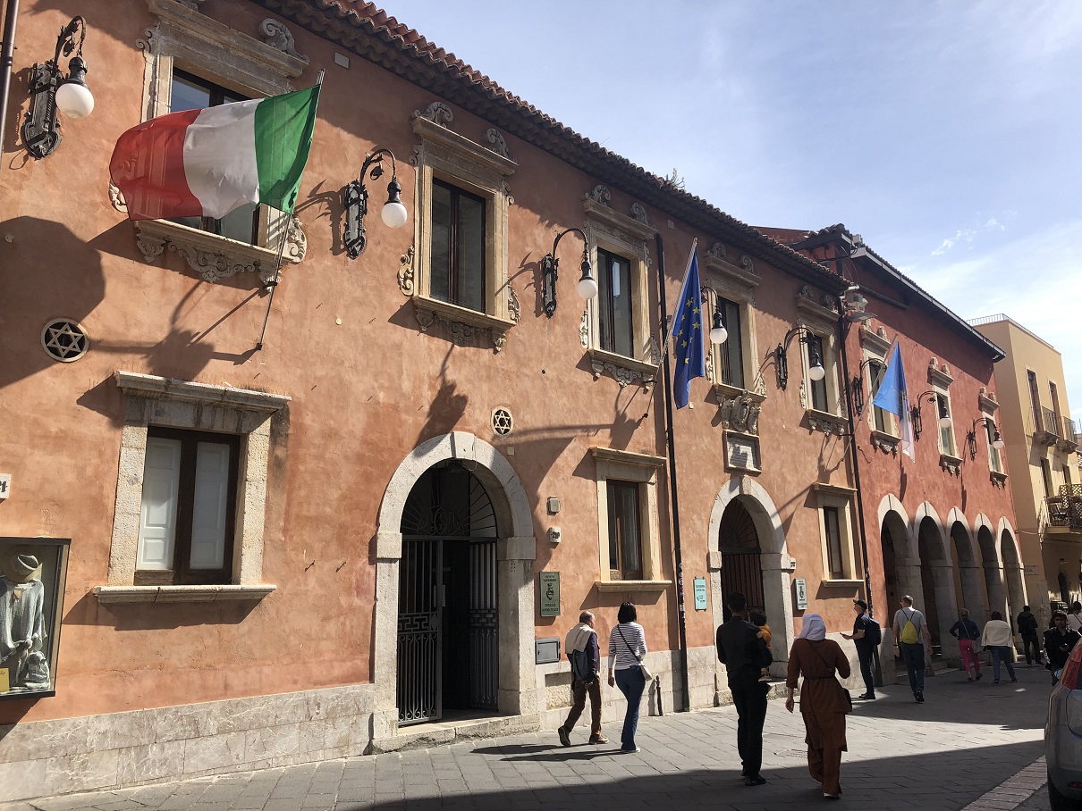 Una sfida a tre per il Municipio di Taormina