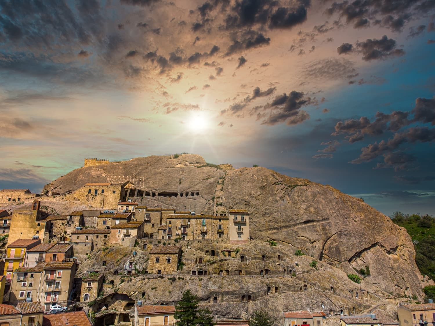 Tanti progetti per tracciare il futuro di Sperlinga