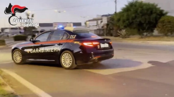 Controlli nel Siracusano e nel Ragusano: sospesi caseificio e allevamento