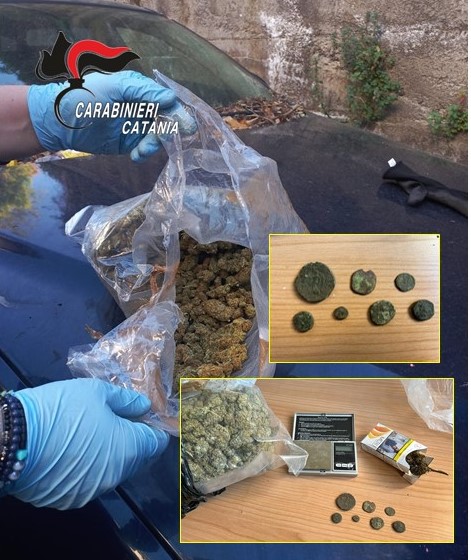 In auto con la cocaina, a casa con marijuana e monete antiche: due arresti nel Catanese