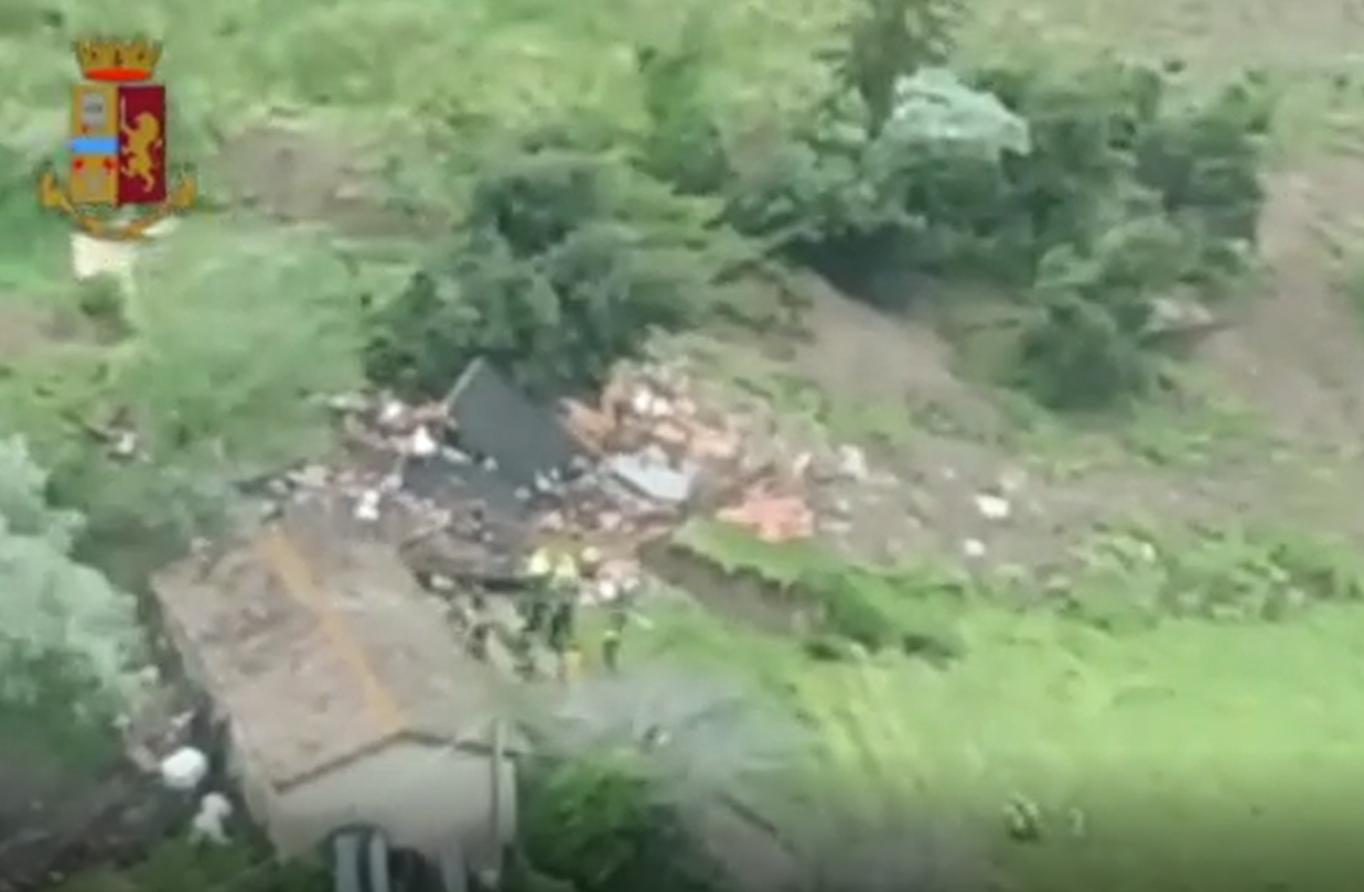 Maltempo, le immagini della frana in Emilia Romagna