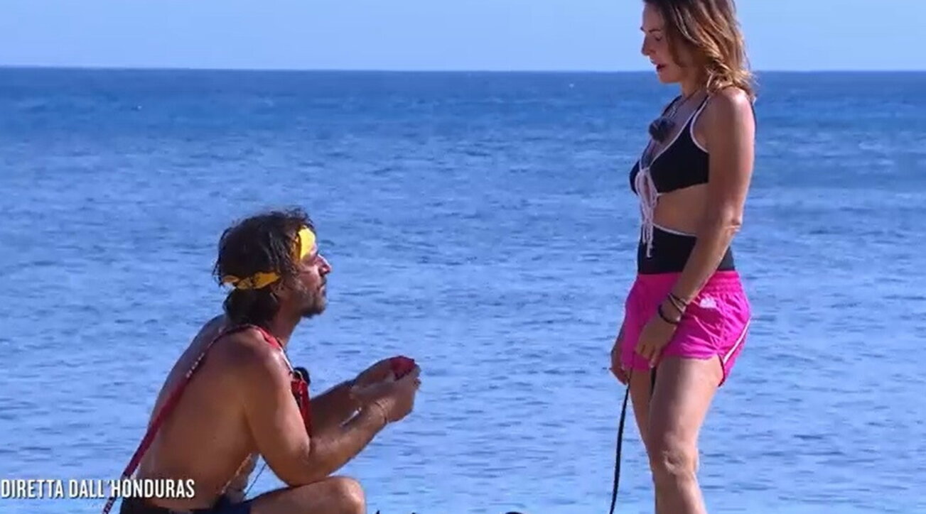 Isola dei Famosi 2023, vince Marco Mazzoli: battuto Vetrone in finale