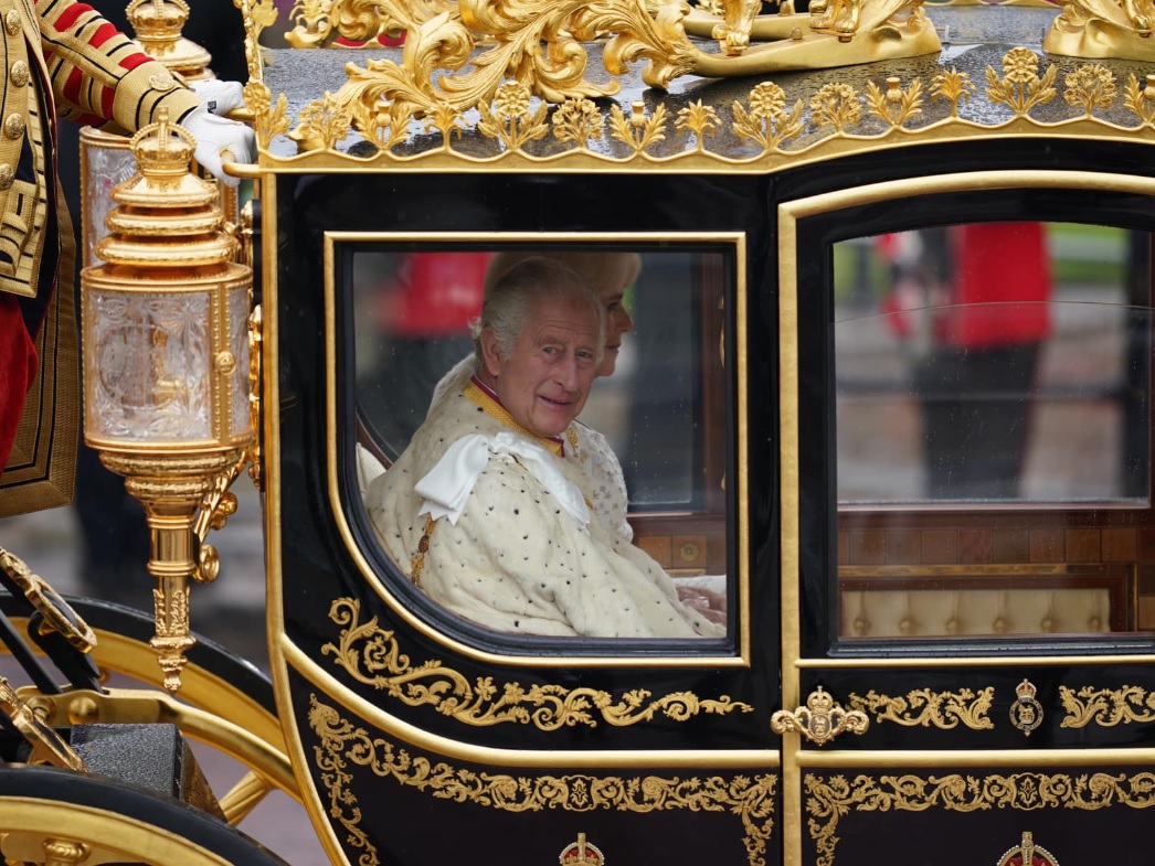 Incoronazione Carlo, domenica all’insegna dei pranzi: concerto con Bocelli