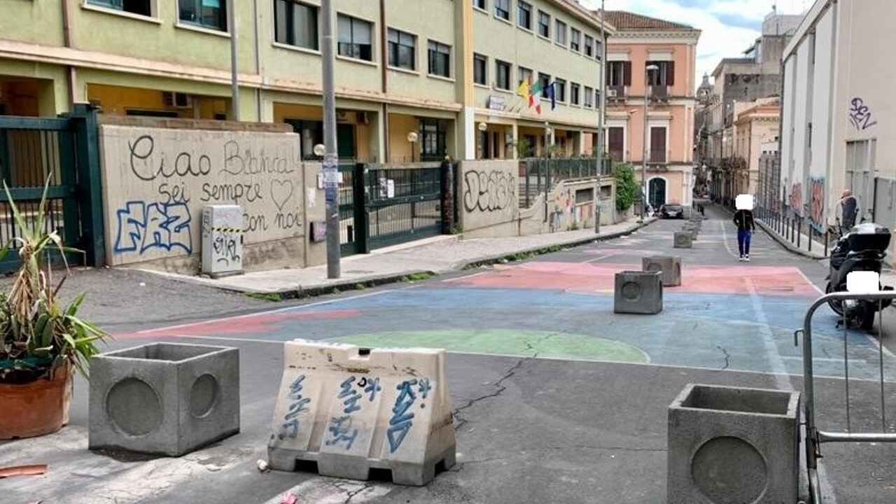 Catania, nel quartiere Borgo-Sanzio riaperta al traffico veicolare Via Carbone