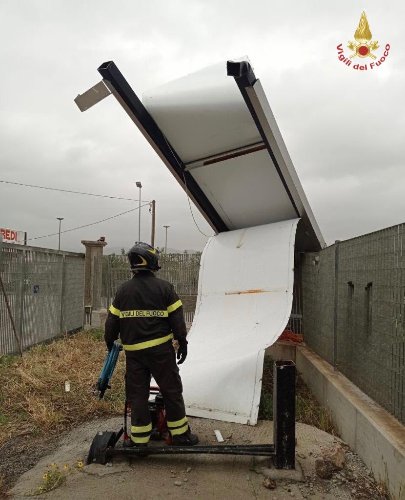 Sicilia, continua il maltempo: allerta rossa nel Messinese