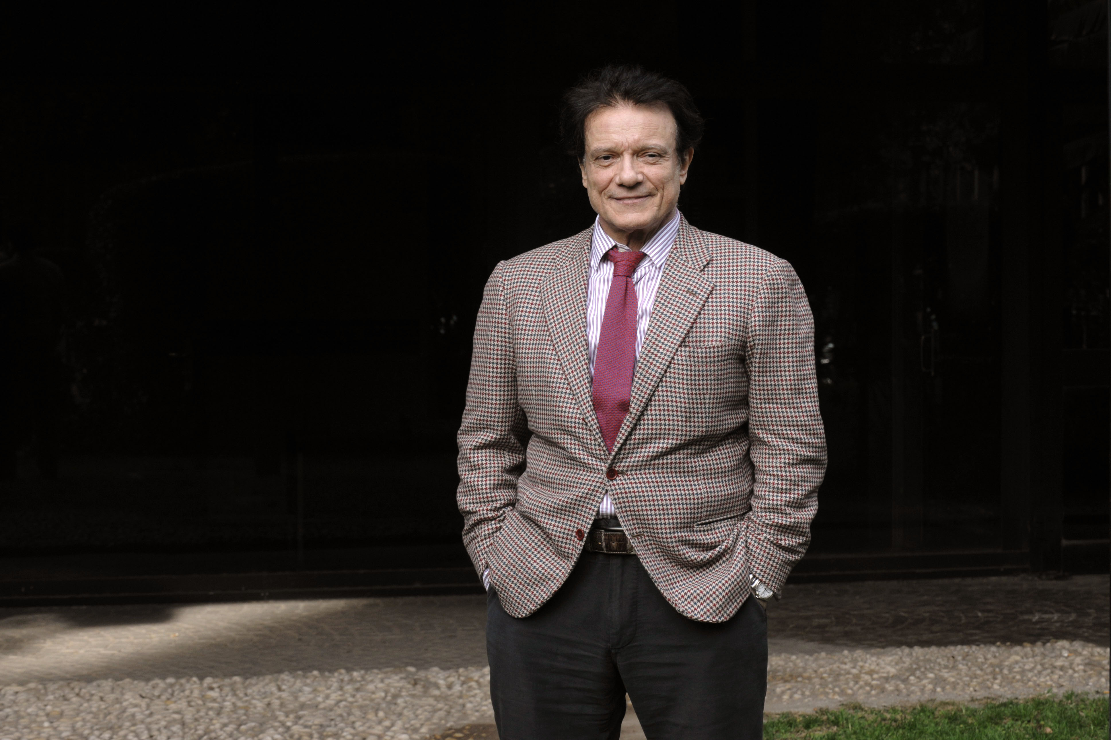 Ascolti tv, Massimo Ranieri vince la serata con il 21,1%