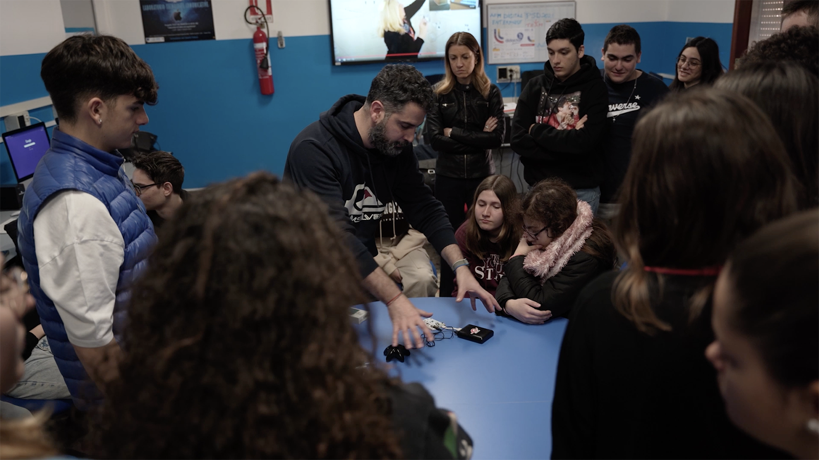 Mettere al mondo, prendersi cura, lasciar andare Mettere al mondo, prendersi cura, lasciar andare