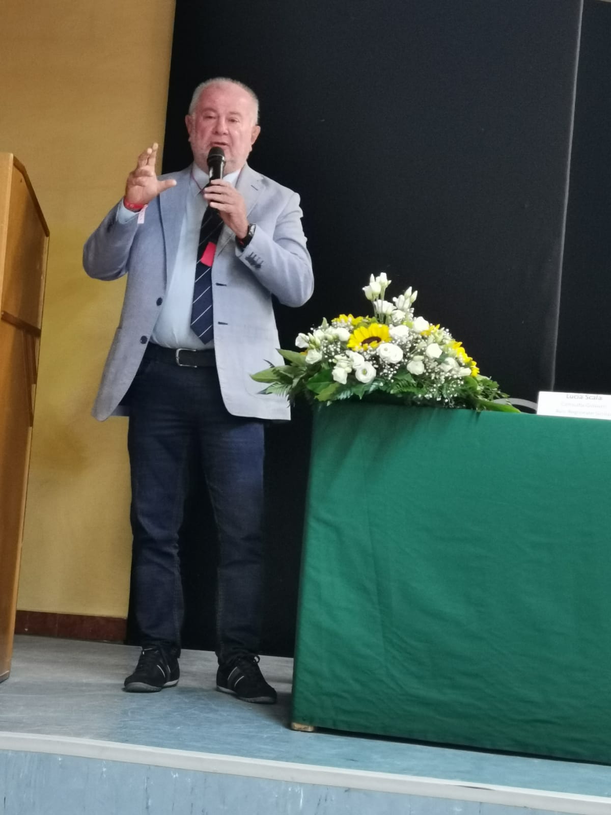 Sangue, nell’Isola servono donatori e medici “Grosse difficoltà nelle Città metropolitane”