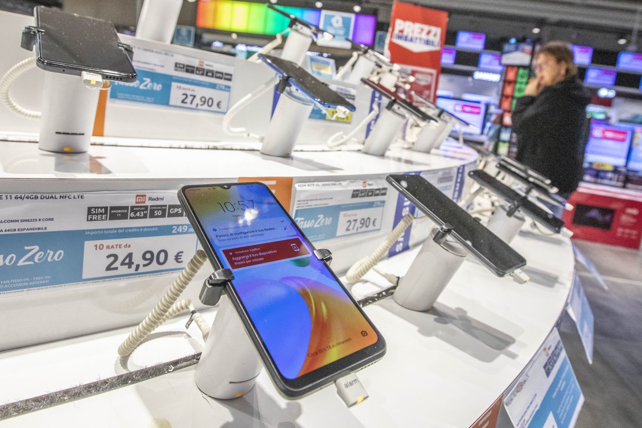 Black Friday in arrivo, opportunità per elettronica e tecnologia: dove trovare le migliori offerte