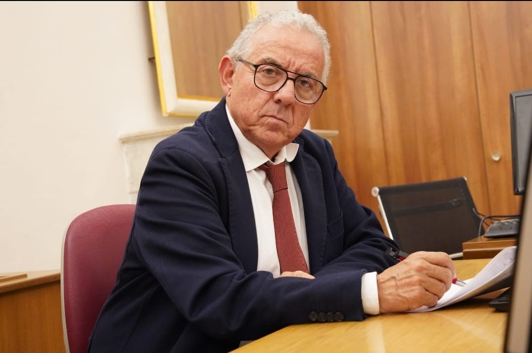 Le “Feste archimedee” e il monito contro il cellulare ai bambini: “Stiamo creando un esercito di disadattati”