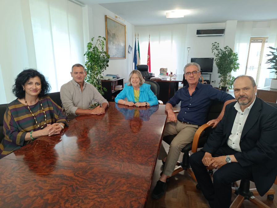 Politiche sociali, insediato il Comitato Tecnico Scientifico dell’Osservatorio permanente sulle famiglie