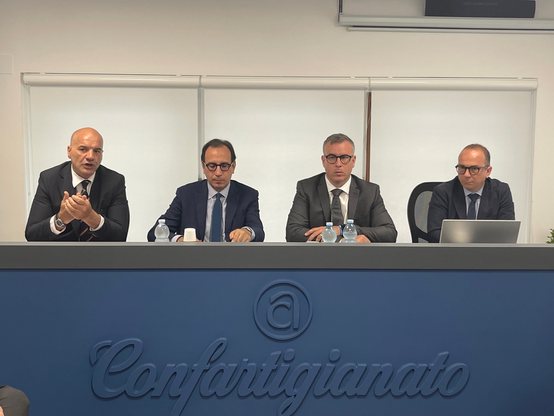 Confartigianato Sicilia, la richiesta ad assessore Aricò: “Valorizzare piccole realtà per aiutare gli imprenditori del sistema casa” Confartigianato Sicilia, la richiesta ad assessore Aricò: “Valorizzare piccole realtà per aiutare gli imprenditori del sistema casa”