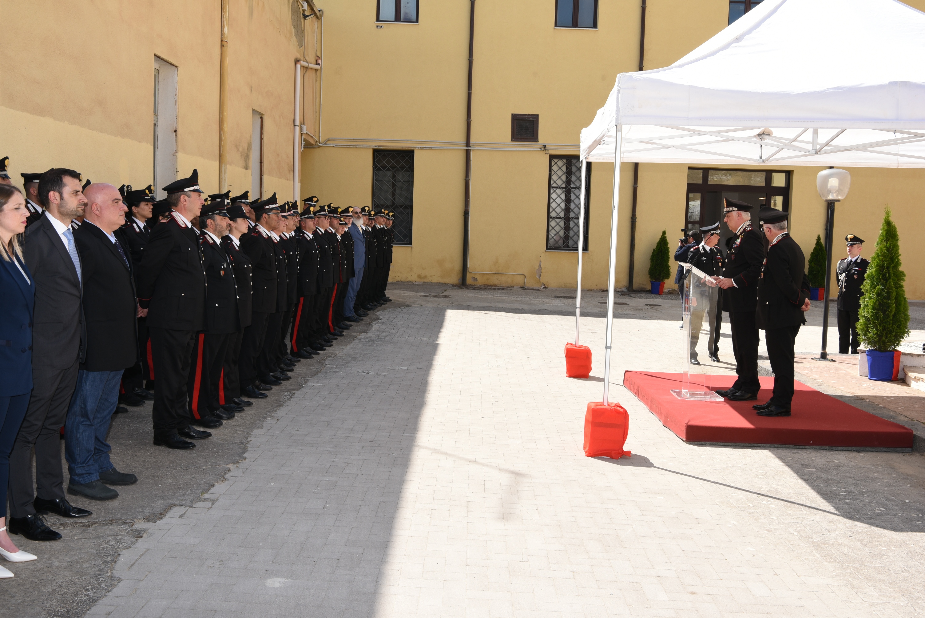 Carabinieri Caltanissetta, il Comandante Generale Teo Luzi in visita al comando provinciale