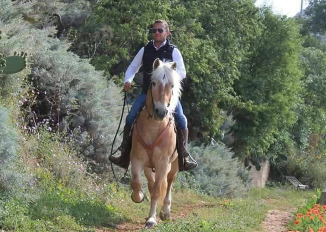 Schiacciato da un trattore, la vittima è Isodoro Novara: sabato i funerali