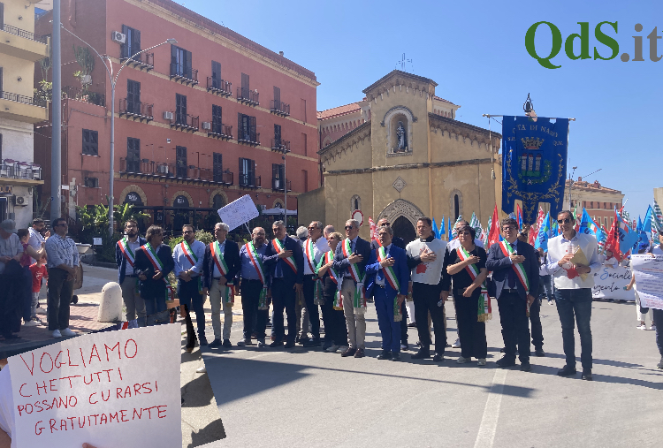 “La sanità è un diritto di tutti”: il grido di protesta degli agrigentini