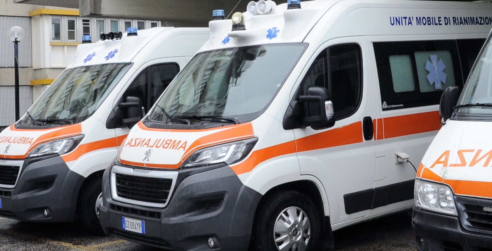 Nessuno lo vede per tre giorni, 79enne muore in casa nel Siracusano per il caldo