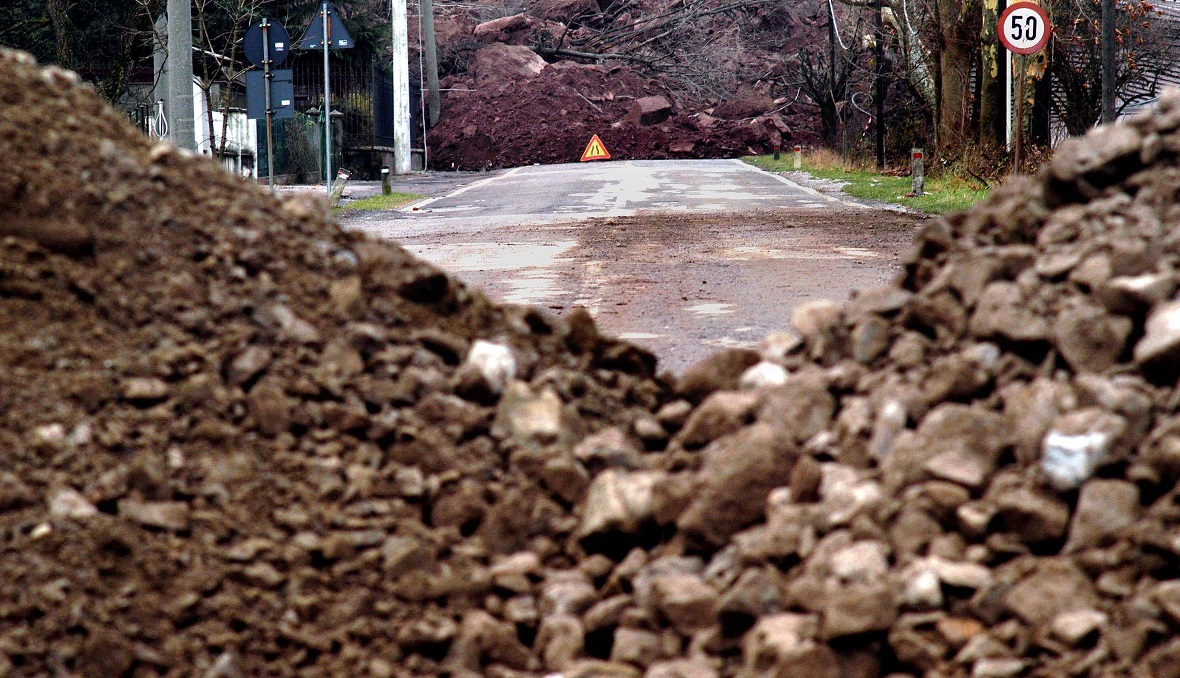 Svolta per l’A18, dopo la frana riapre la galleria di Letojanni: ecco quando