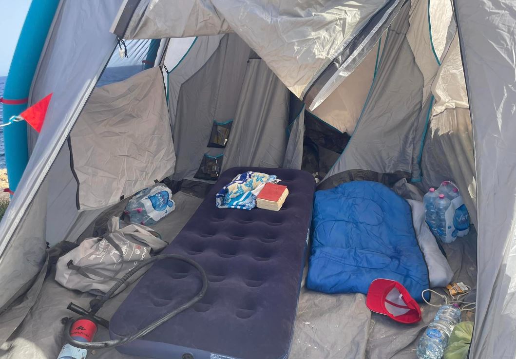 L’imprenditore-turista Francesco Gramasi e il suo sciopero per “Lampedusa abbandonata”