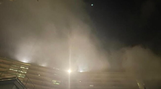 Paura a Genova: incendio divampa in ospedale – VIDEO