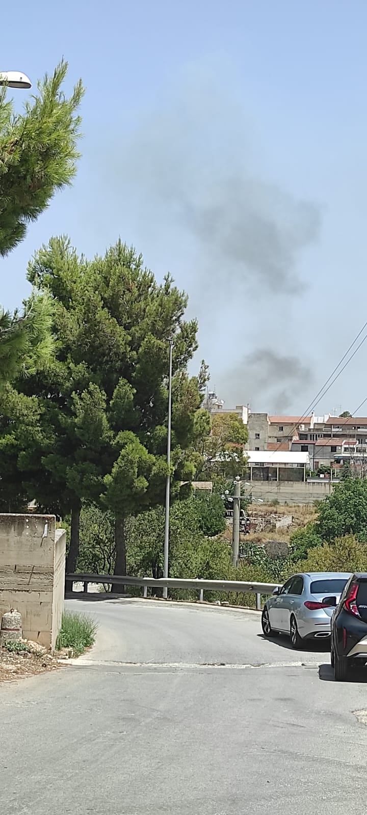 Vittoria, maxi incendio alla Riserva dei Pini d’Aleppo – VIDEO