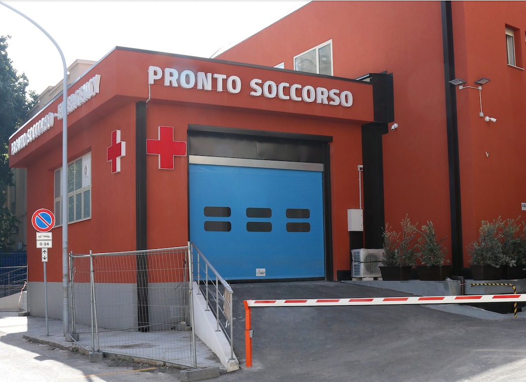 Palermo, incendio all’istituto di igiene del Policlinico: sequestrati i locali
