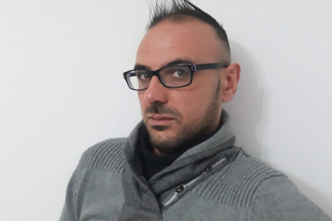 Tragico incidente nella notte, morto lo zio dei cuginetti “falciati” a Vittoria