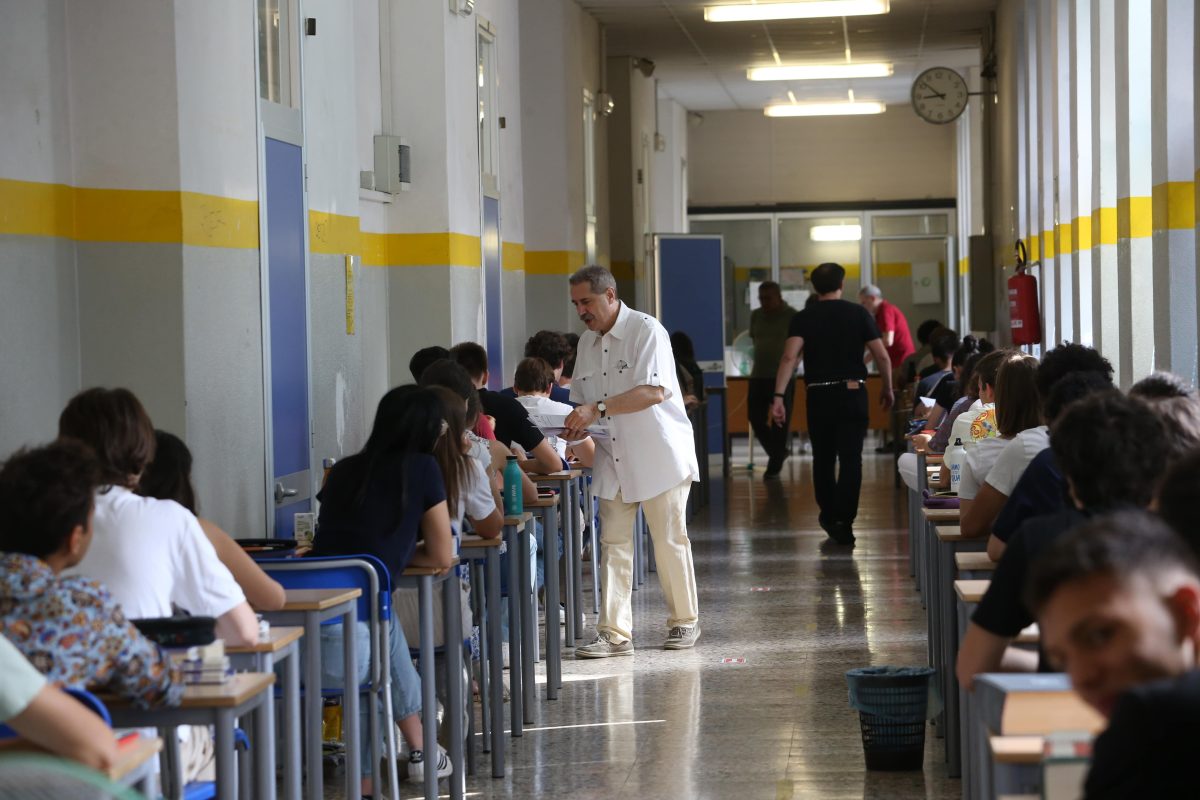 Buone notizie per il personale scolastico: da luglio arriva l’aumento “Una tantum” Buone notizie per il personale scolastico: da luglio arriva l’aumento “Una tantum”