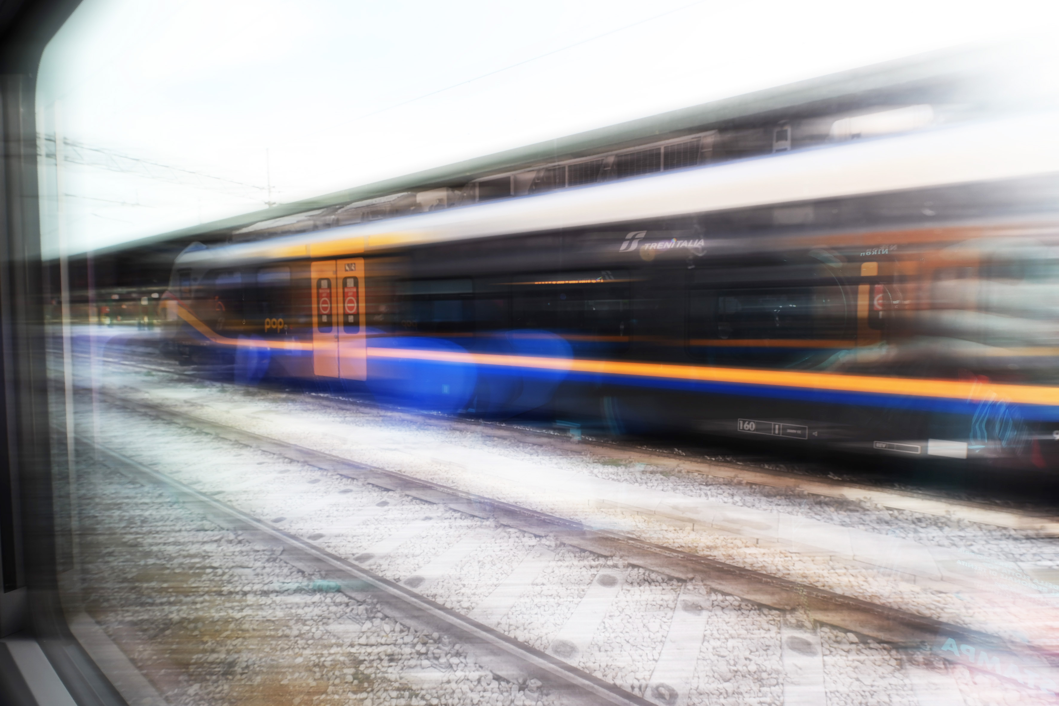 Incendio aeroporto di Catania, Trenitalia potenzia le corse dei treni per limitare i disagi