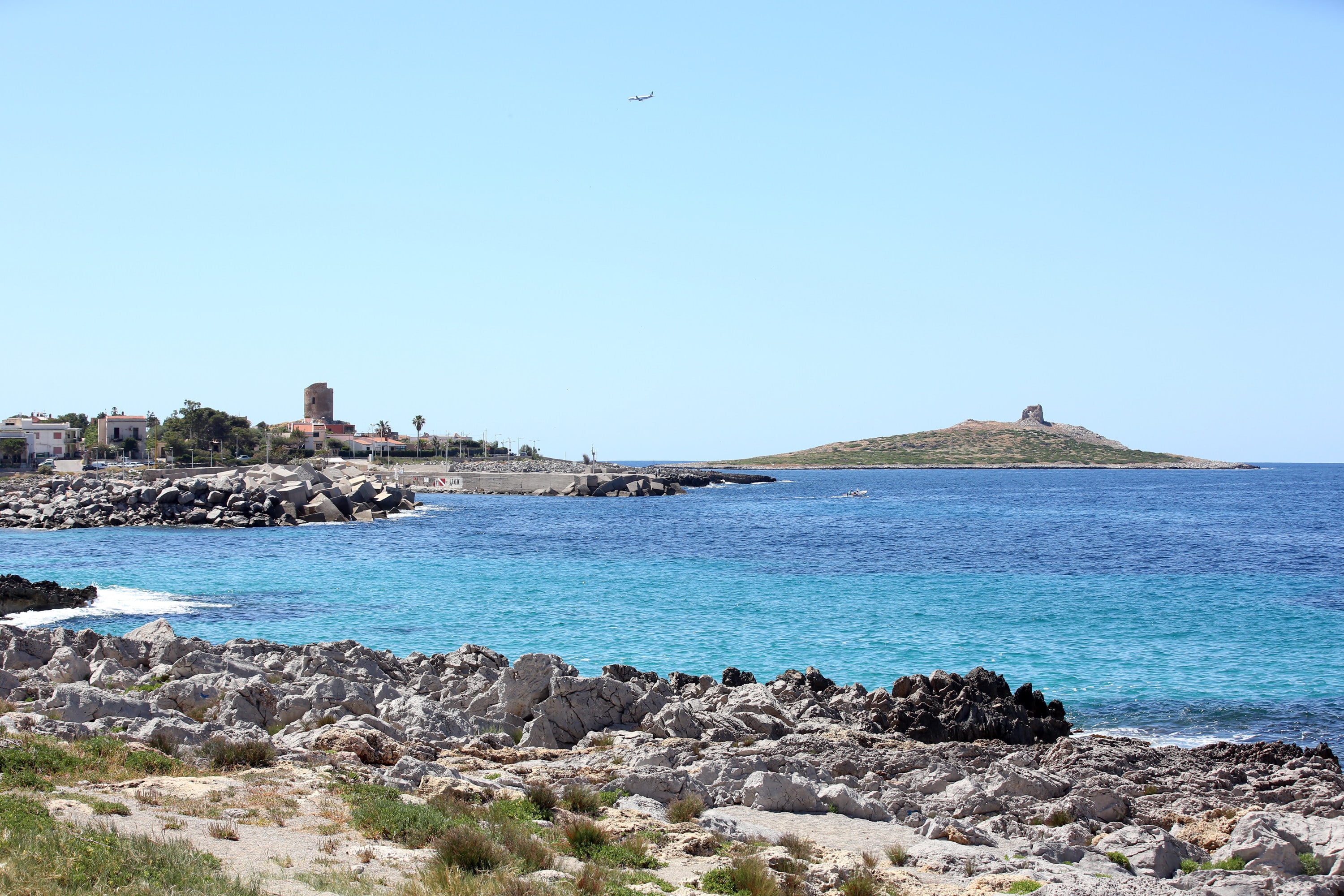 Usava l’auto di servizio per scopi personali, sospeso capo della polizia municipale di Isola delle Femmine