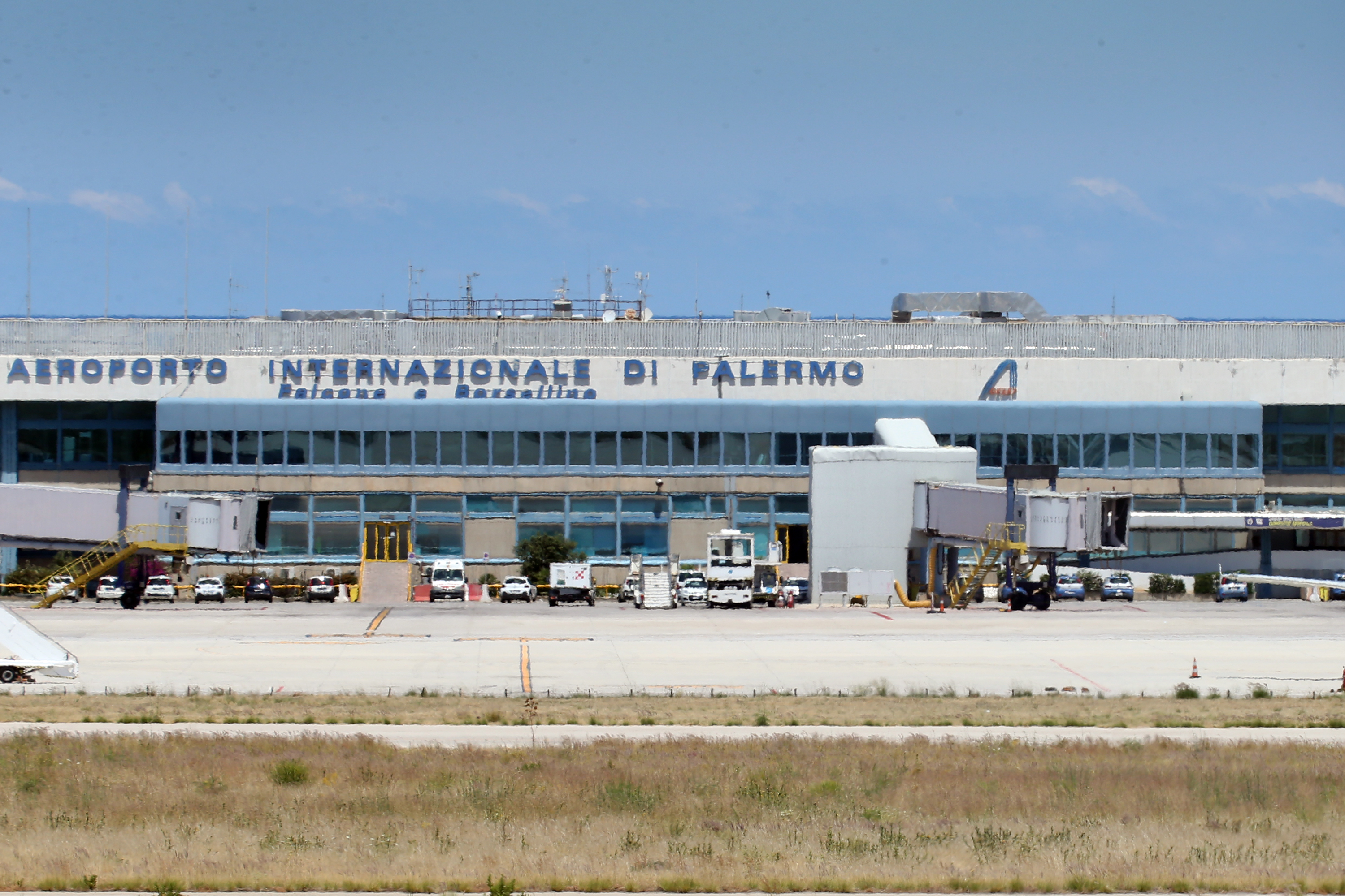 Etna, Lagalla: “L’aeroporto di Palermo ha dimostrato capacità di risposta a emergenze’