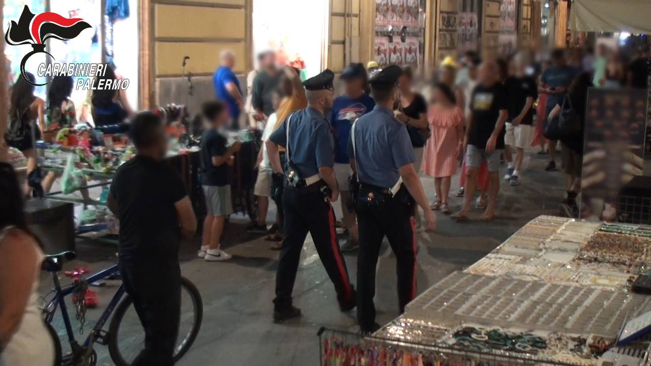 Palermo, controlli contro “mala movida”: scoperti 13 lavoratori in nero