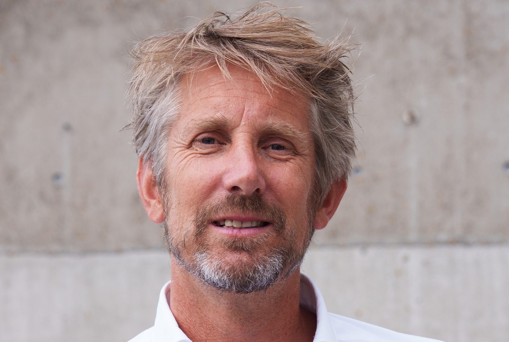 Paura per l’ex portiere van der Sar: emorragia cerebrale, è grave