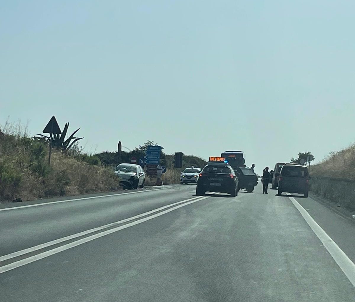 Vizzini, incidente sulla SS514: scontro tra auto