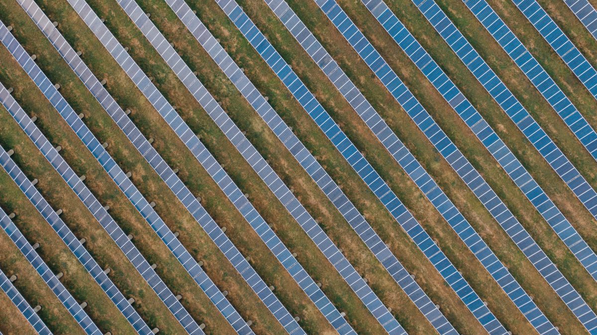 L’energia prodotta grazie al fotovoltaico grande opportunità, ma troppa speculazione