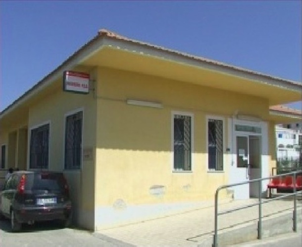 Sanità, a Scoglitti sit-in davanti la Guardia medica Sanità, a Scoglitti sit-in davanti la Guardia medica