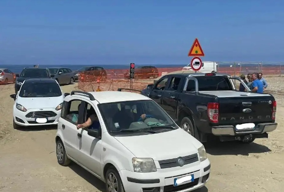 Milazzo, bretella sul torrente Mela: criticità e polemiche