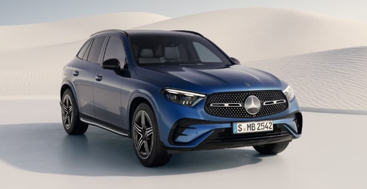 Nuova Mercedes-Amg Glc, equipaggiamento migliorato e maggiore potenza per restituire una guida ancora più confortevole