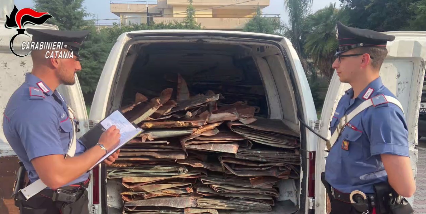 “Gang del rame” in azione nel Catanese, danni superiori al milione per struttura: 5 arresti “Gang del rame” in azione nel Catanese, danni superiori al milione per struttura: 5 arresti