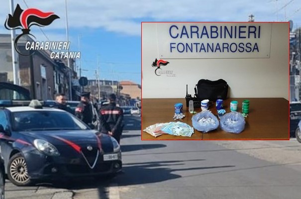 “Caccia” alle vedette dei pusher in via Capo Passero, arrestati due giovani