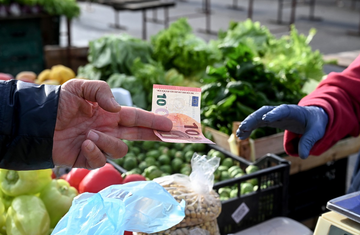 Bonus spesa 2023, carte e contributi attivi per risparmiare sui beni necessari – GUIDA