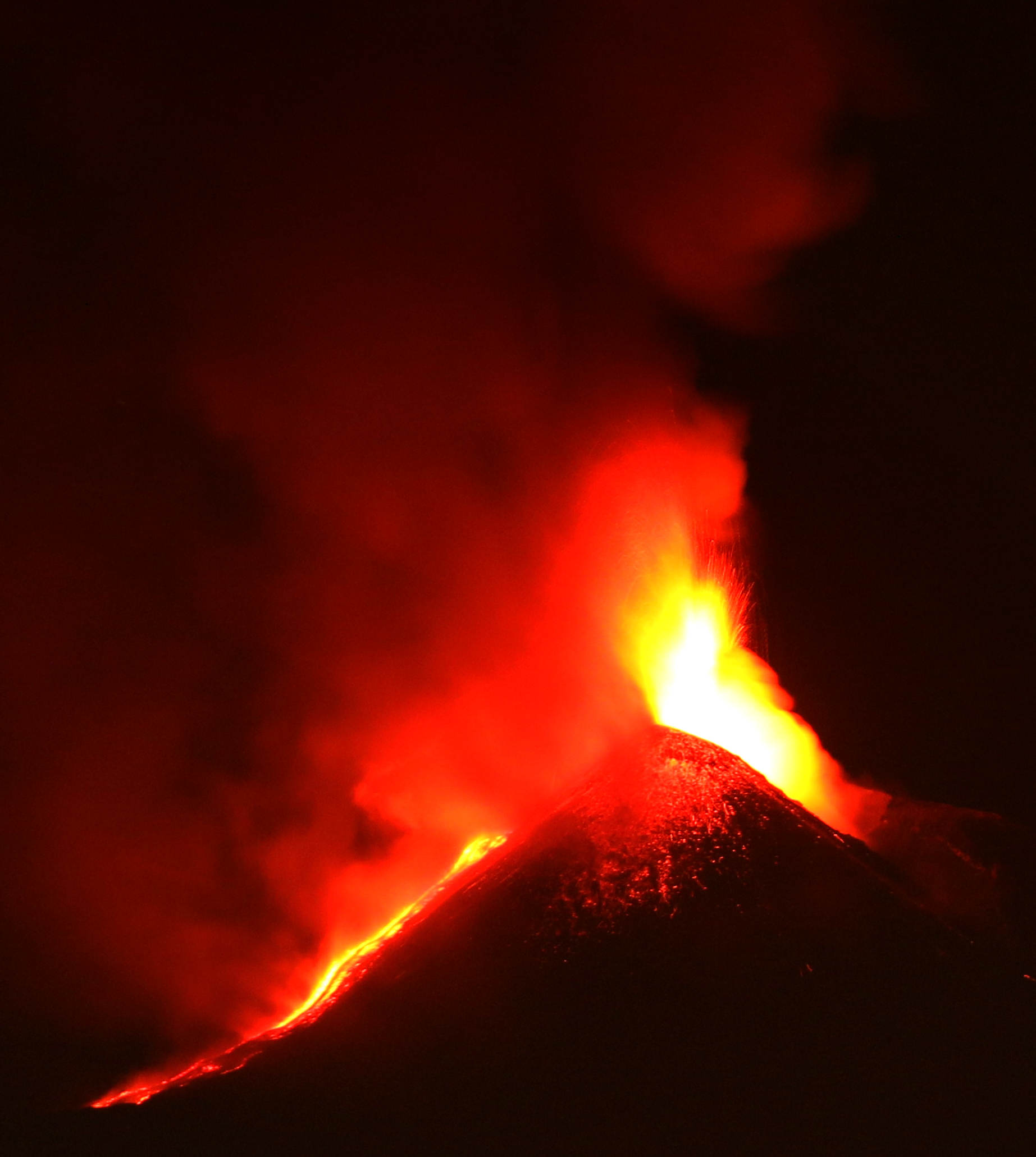 Eruzione dell'Etna del 14 agosto 2023 - Foto di Davide Anastasi (2)