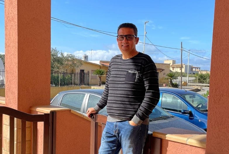 Finisce contro un muro con la Fiat Panda, Gaspare Arini muore a 49 anni nel Trapanese