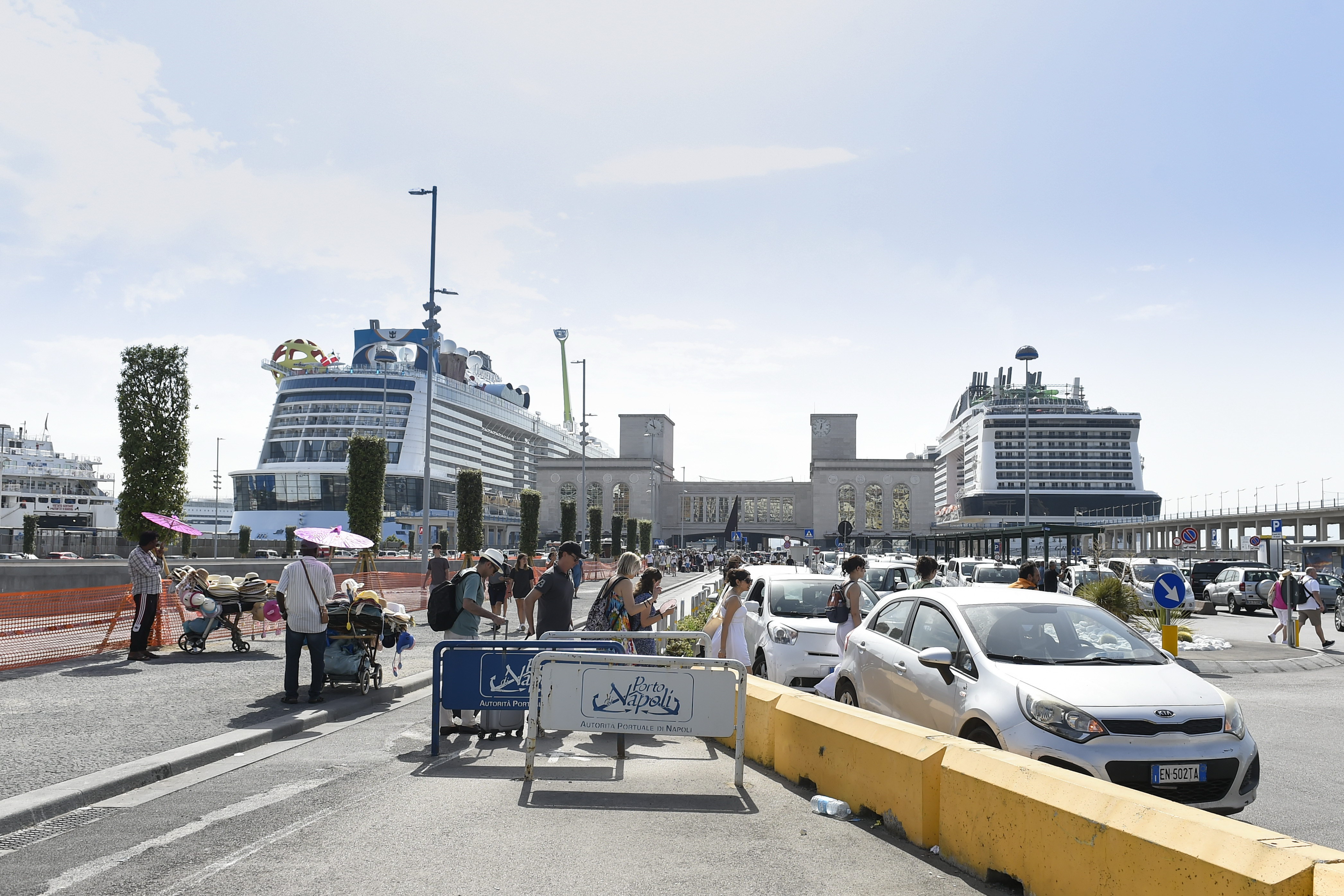 In vacanza ad ogni costo, anche con i debiti: la grave situazione in Sicilia, i dati