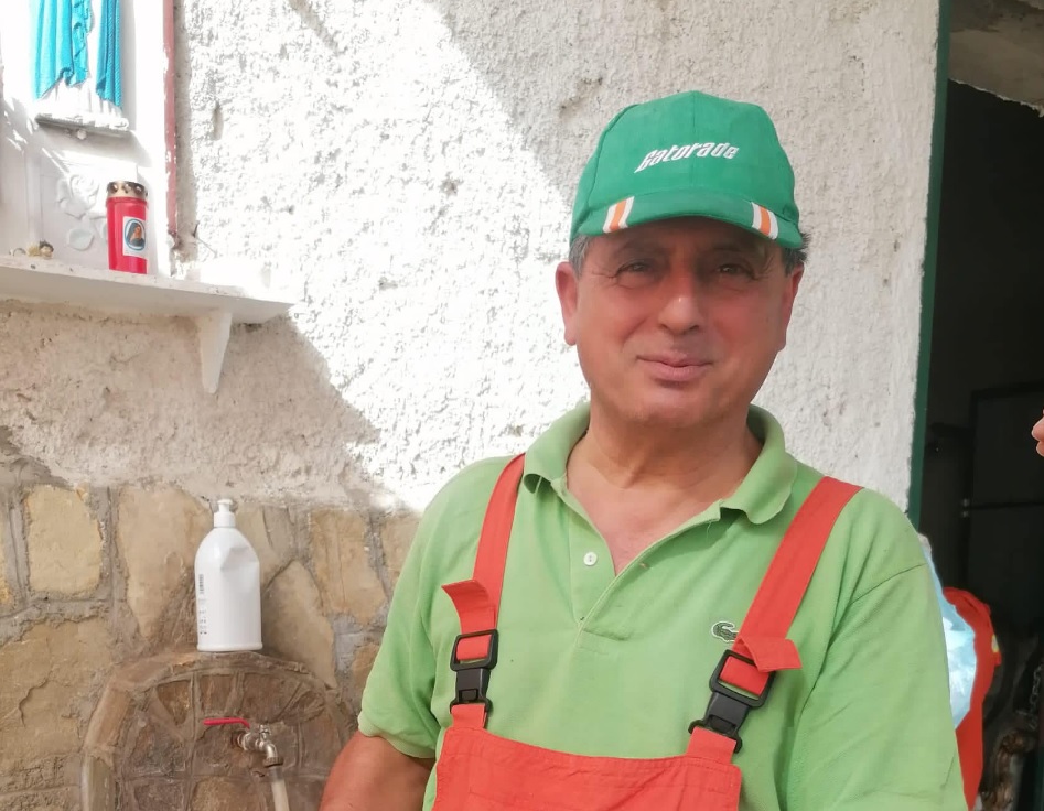 Precipita in dirupo mentre spegne le fiamme nel Palermitano, morto Matteo Brandi