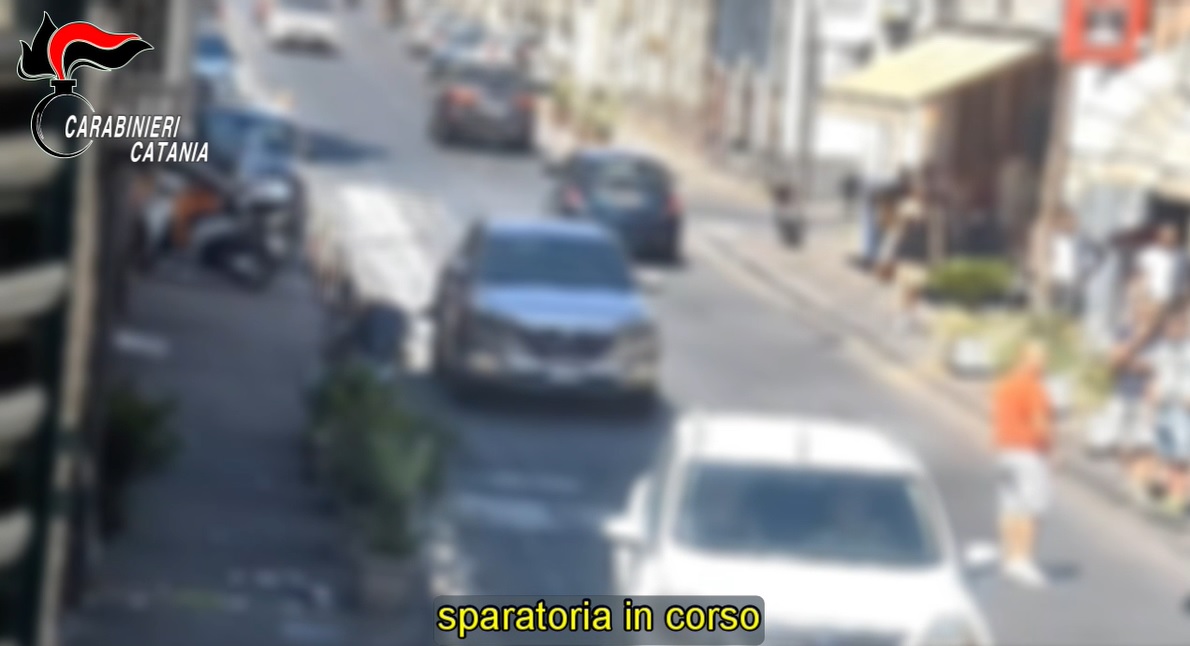 La lite al bar e la sparatoria a Catania, due giovani arrestati – NOMI e VIDEO