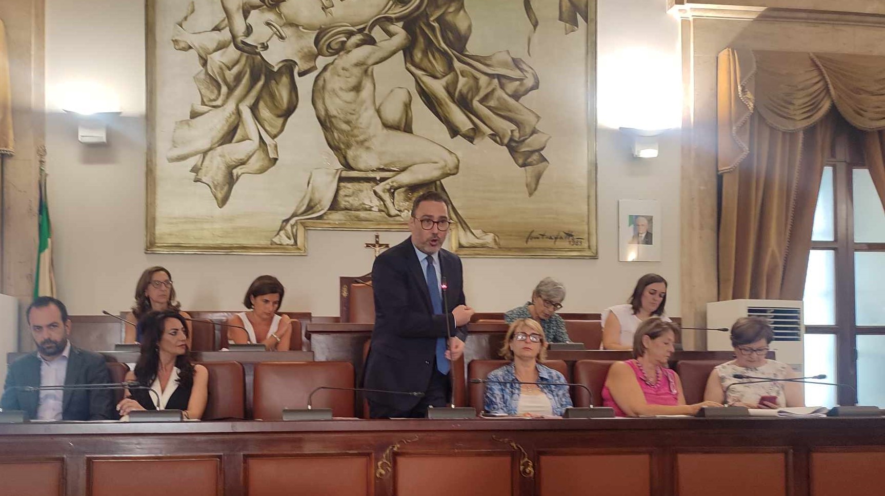 Stop al reddito di cittadinanza: incontro dei Servizi sociali, le parole dell’assessore VIDEO