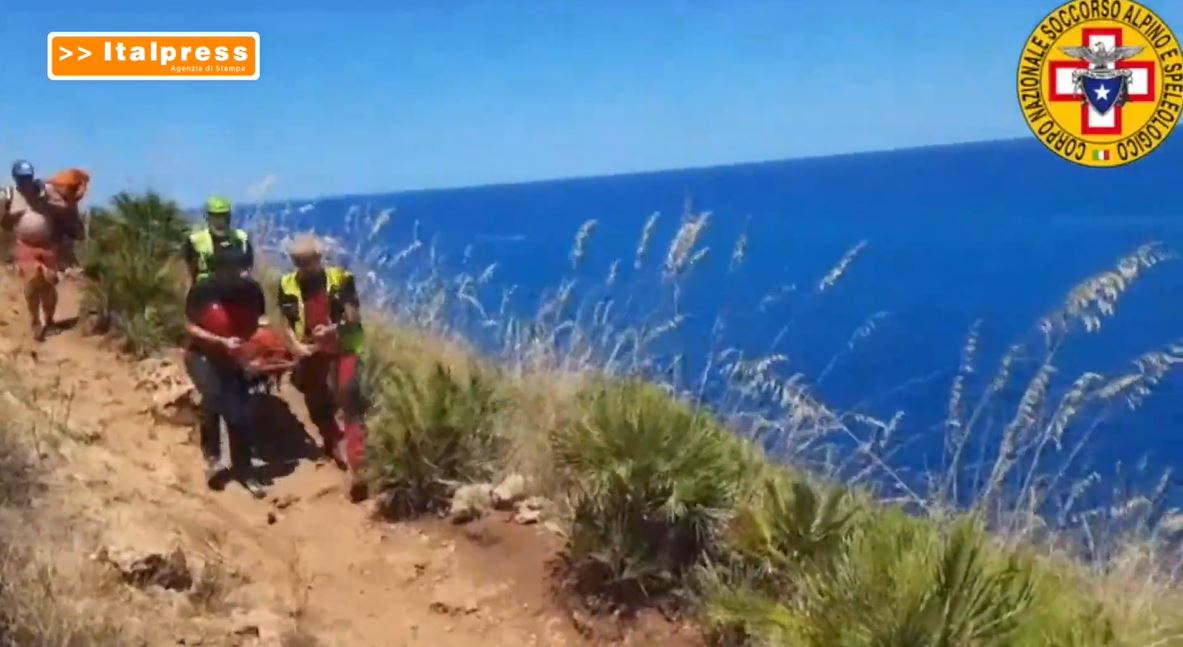 Brutto incidente per una turista nella Riserva dello Zingaro: intervengono i soccorsi