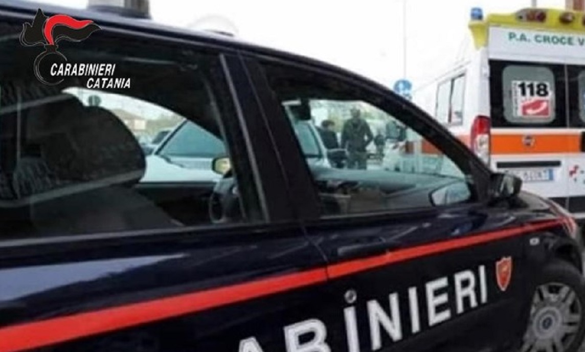 Dalla caduta sugli scogli all’attacco di ipoglicemia, salvati due uomini nel Catanese