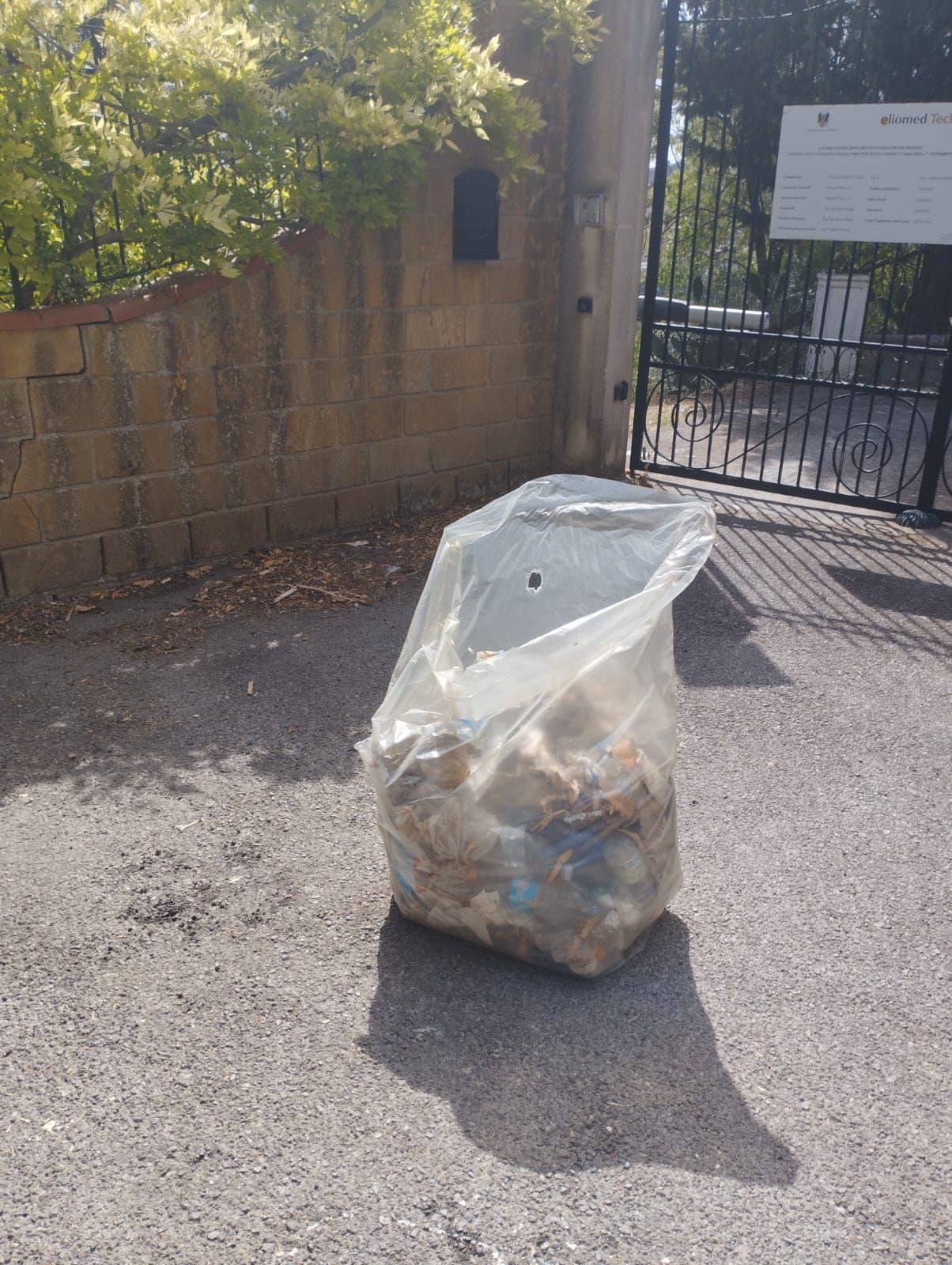 Calascibetta, ripulita dai rifiuti la SS290: l’appello del sindaco