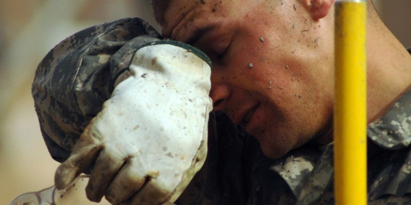 Opposizioni: “Avanti su salario minimo, raccolte 200mila firme”